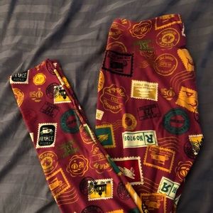 Lularoe Stamps/travel legging